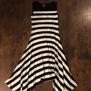 Midi Vince Camuto dress, never worn!